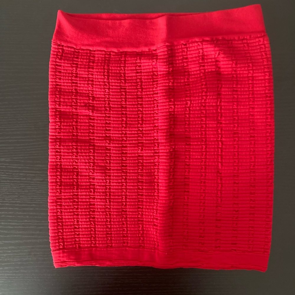 Chic Red Women's Pencil Skirt